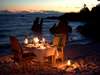 Nkwichi Lodge - dinner on beach